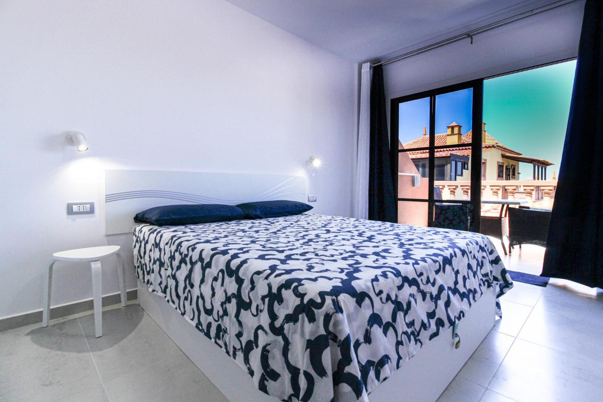 Playa Del Duque - Costa Adeje Lux Ocean View Apartment In Elite Palace מראה חיצוני תמונה